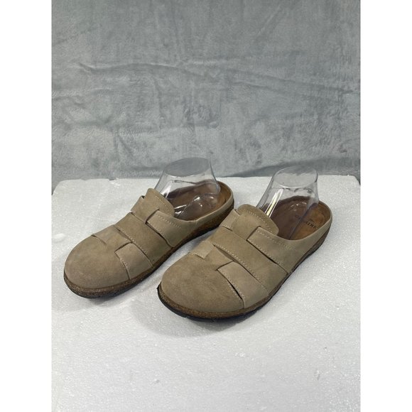 Earth Origins Shoes Women's US 10 Ellery Wheat Suede woven clogs. - Picture 11 of 16